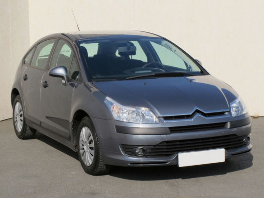 Citroen C4 1.4 16V 65 kW rok 2008